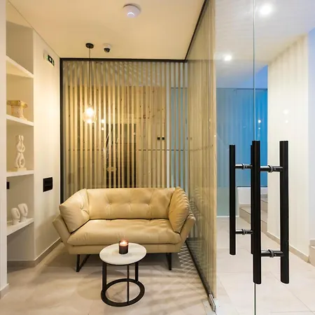 Hotel The Christokopidou & 2*